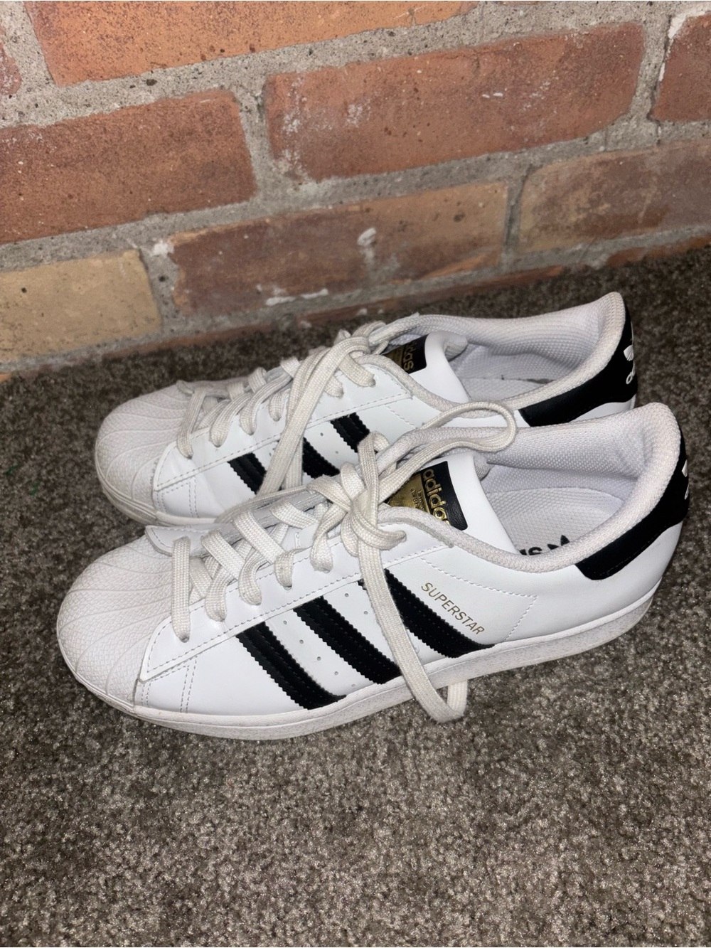 Adidas Superstar White & Black Leather Sneakers Women’s Size 7.5